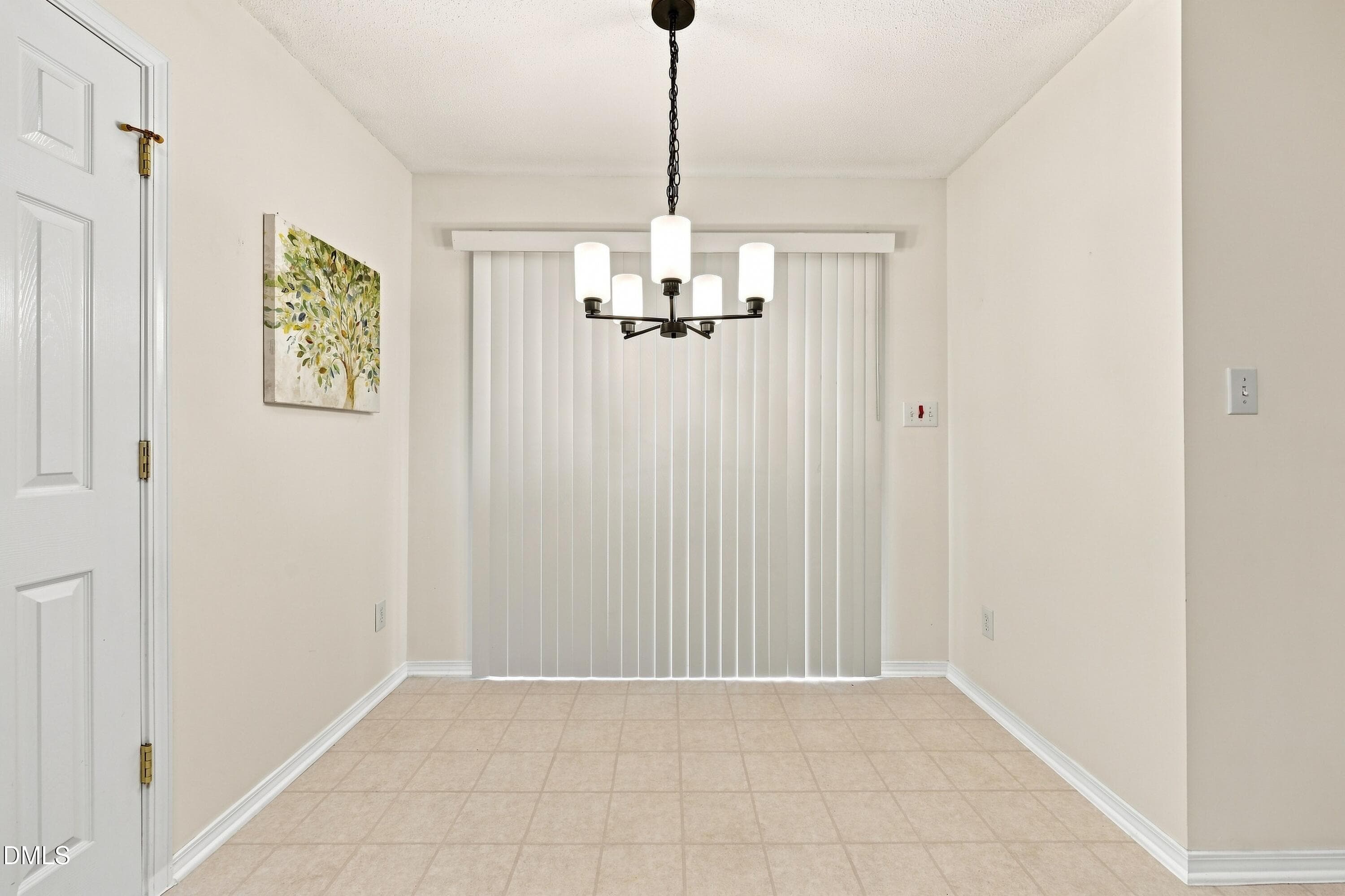 Dining Area - 6001 Crayford Drive, Raleigh, NC 27604, Raleigh