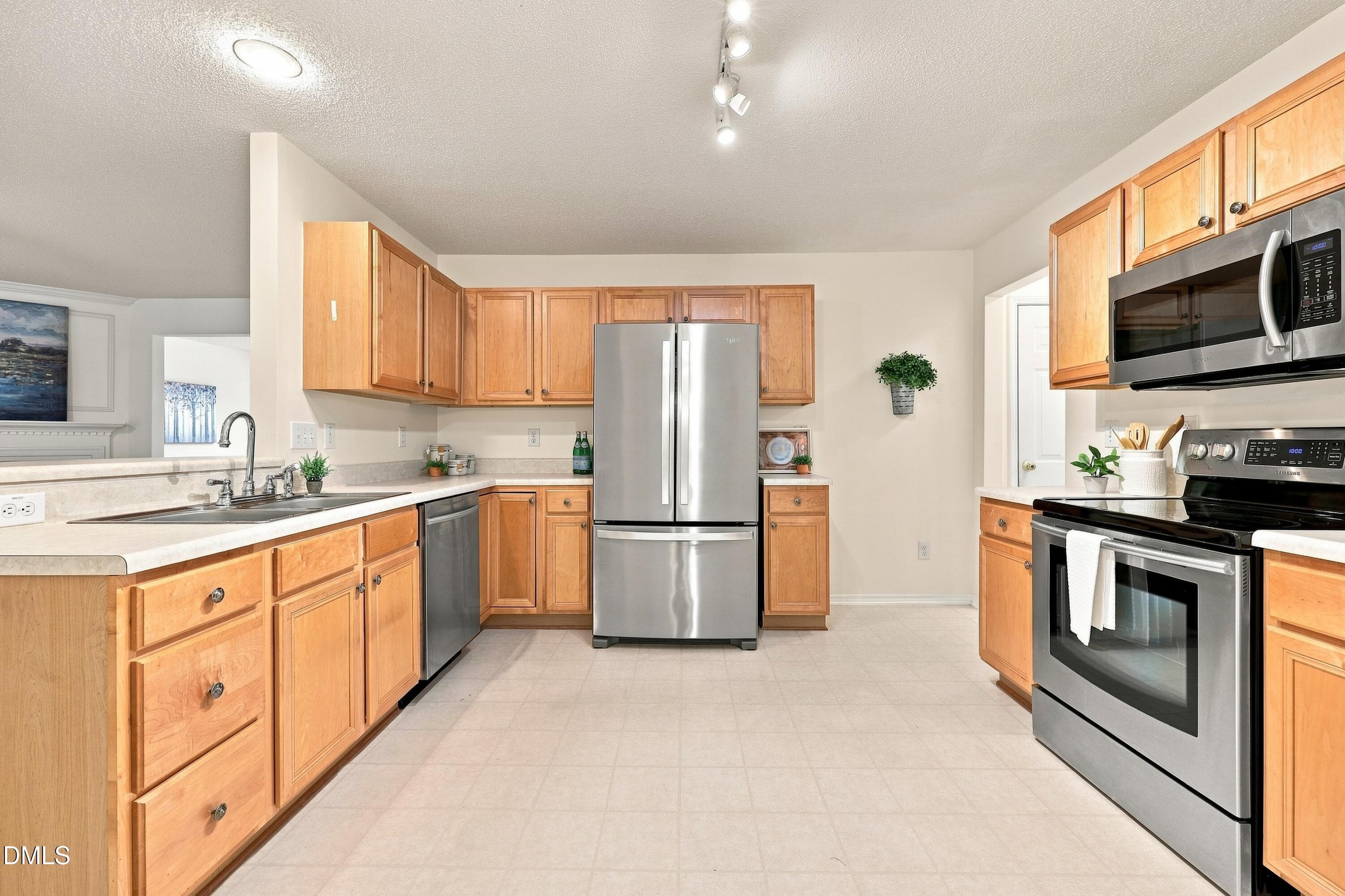 Kitchen - 6001 Crayford Drive, Raleigh, NC 27604, Raleigh