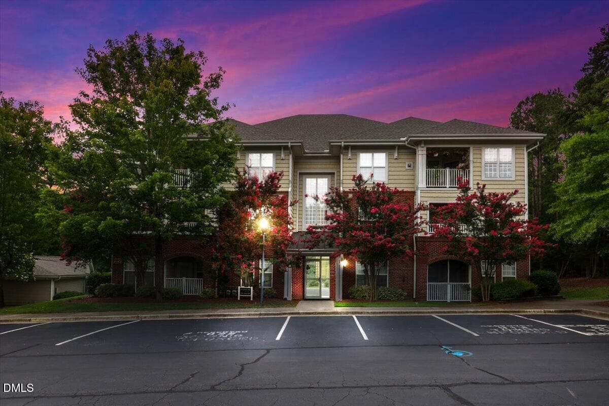 02-833 Providence Glen Dr-2 - 833 Providence Glen Drive, Chapel Hill, NC 27514, Chapel Hill