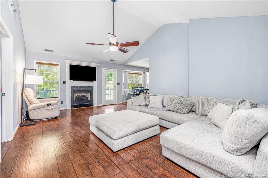 Photo 2 - 7736 Redwood Avenue, Fayetteville, NC 28314, Fayetteville