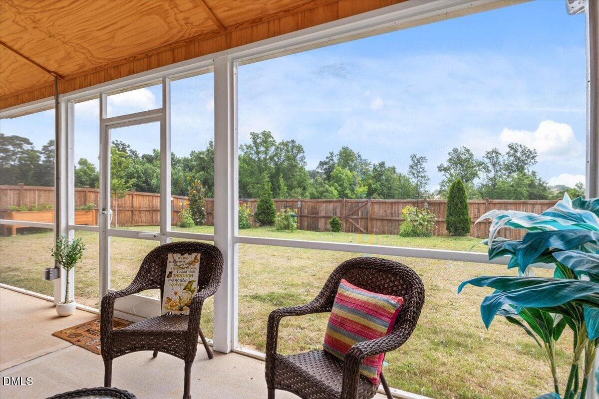 269 Blue Aspen Dr. Porch 3 - 269 Blue Aspen Drive, Fuquay Varina, NC 27526