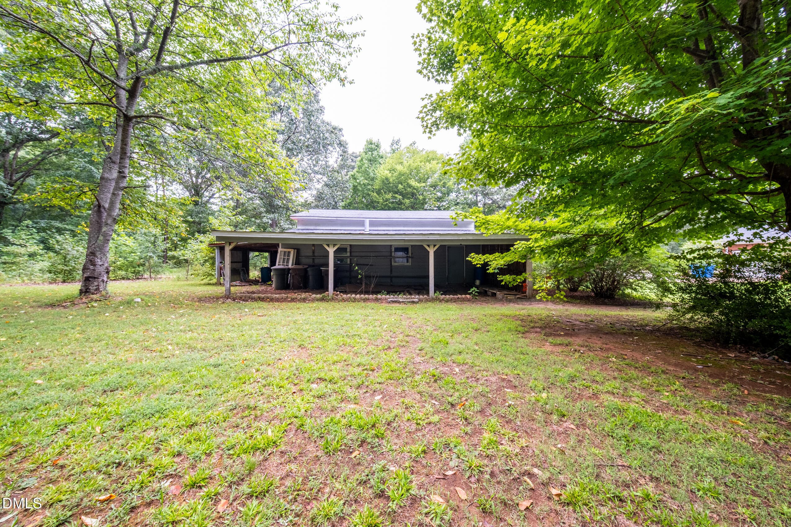 24.Barn.Lean To. 5108 Hicone. - 5108 Hicone Road, McLeansville, NC 27301, McLeansville