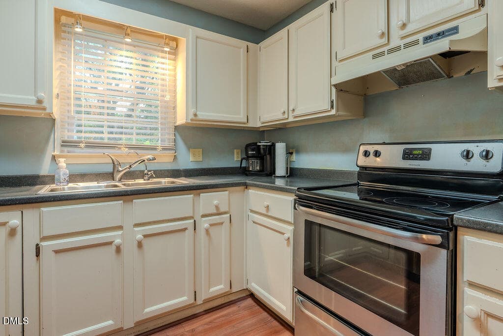 DSC00582-HDR-2 - 1738 Township Circle, Raleigh, NC 27609, Raleigh