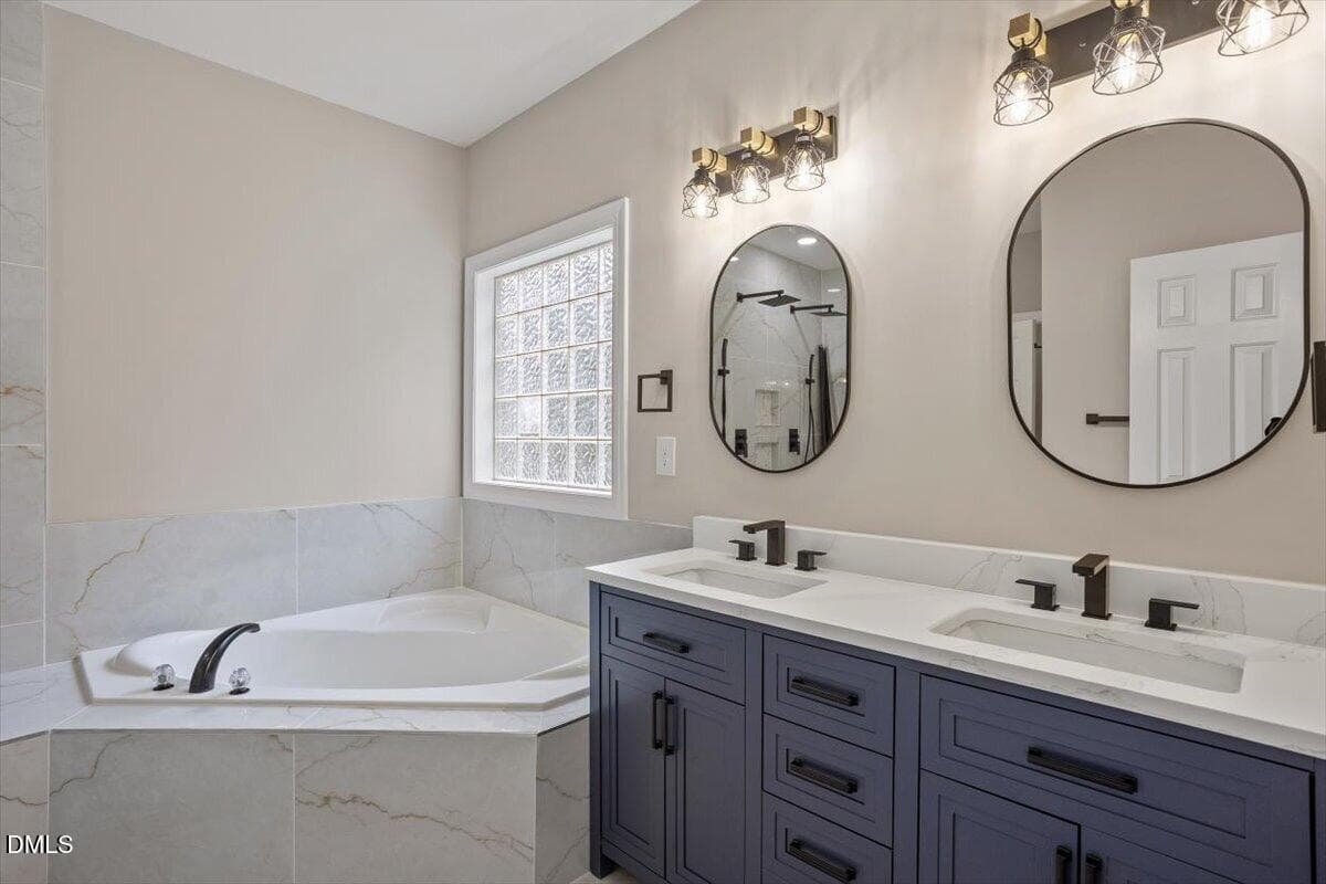Primary Ensuite - 397 Boone Trail, Garner, NC 27529