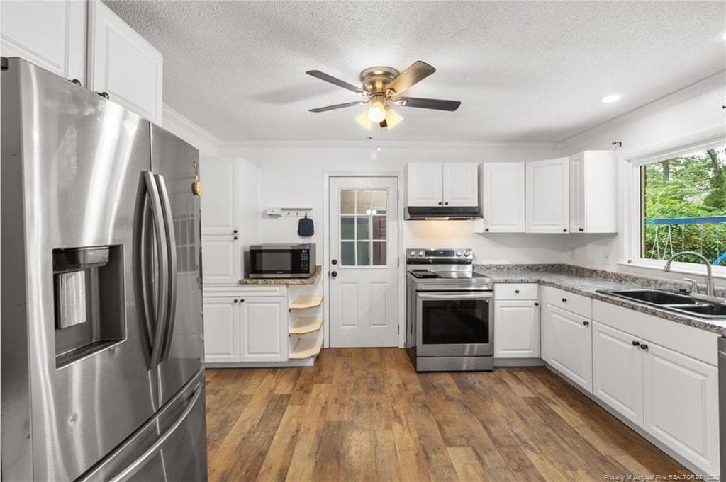 Kitchen - 6432 Easthampton Road, Fayetteville, NC 28314, Fayetteville
