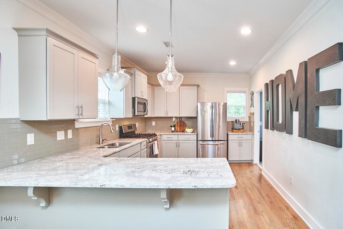 041 - 1516 S Roxboro Street, Durham, NC 27707, Durham