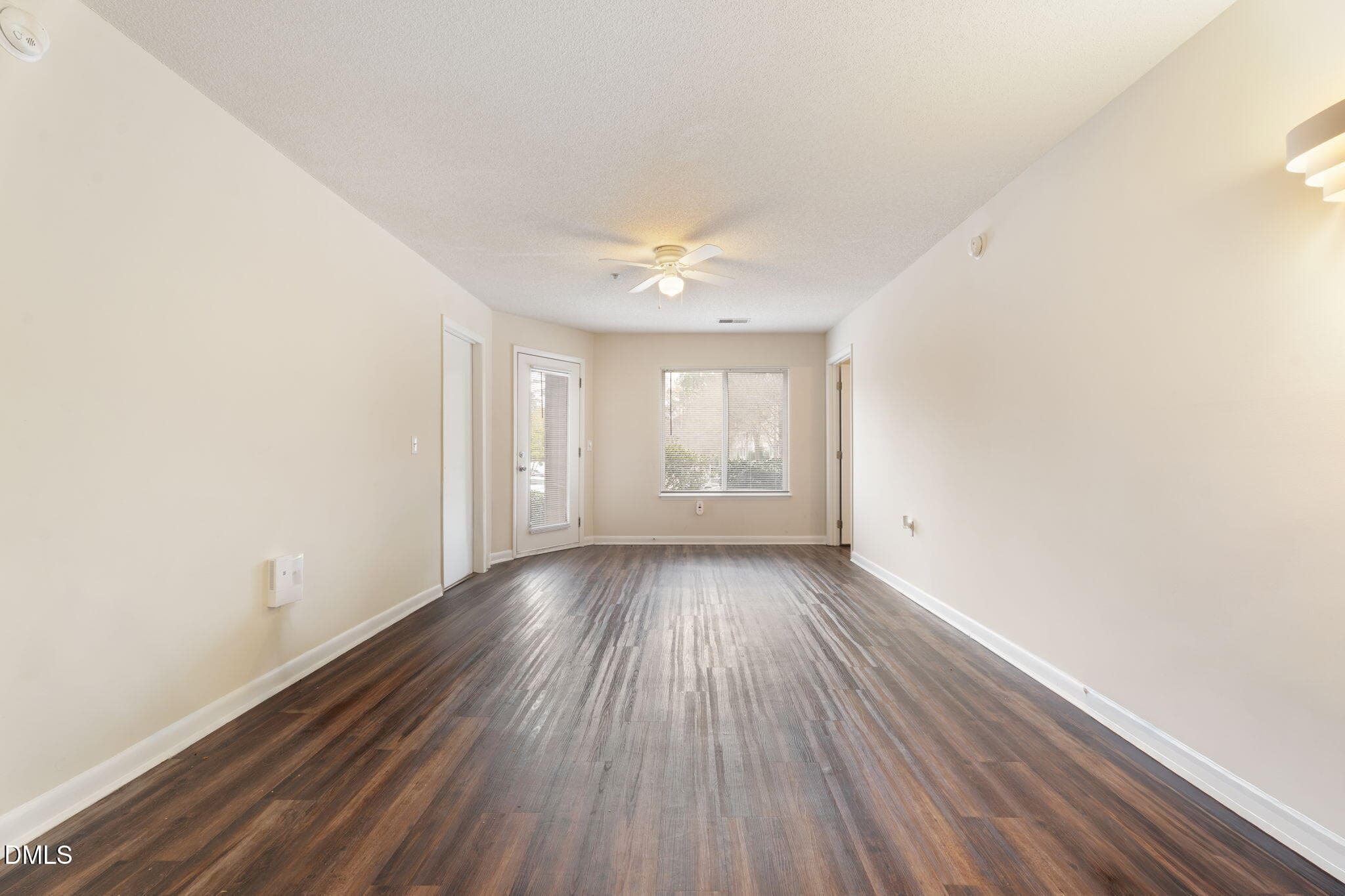 16-web-or-mls-DSC05488 - 1420 Collegiate Circle 102, Raleigh, NC 27606, Raleigh