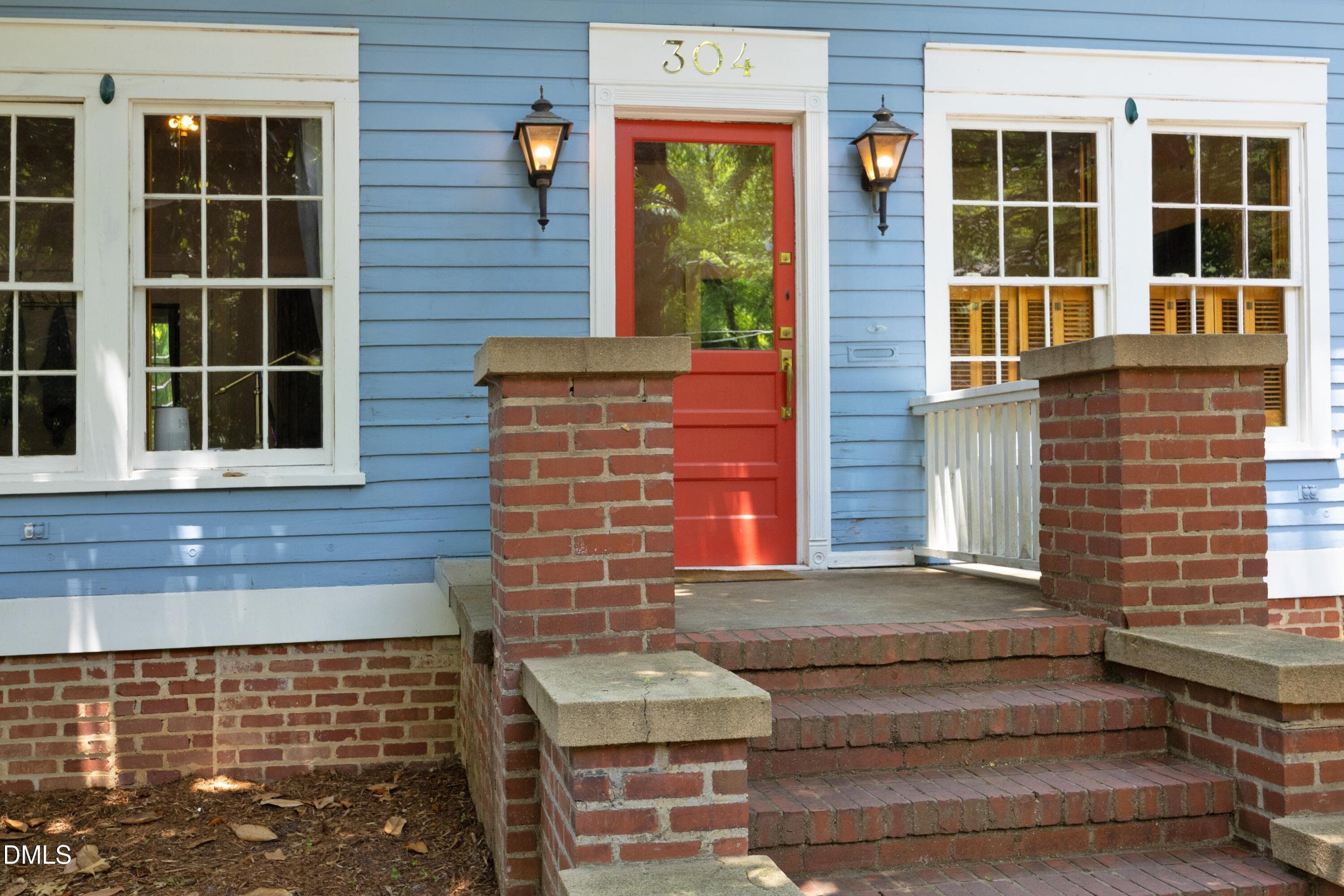 Front Porch - 304 Mccauley Street, Chapel Hill, NC 27516, Chapel Hill
