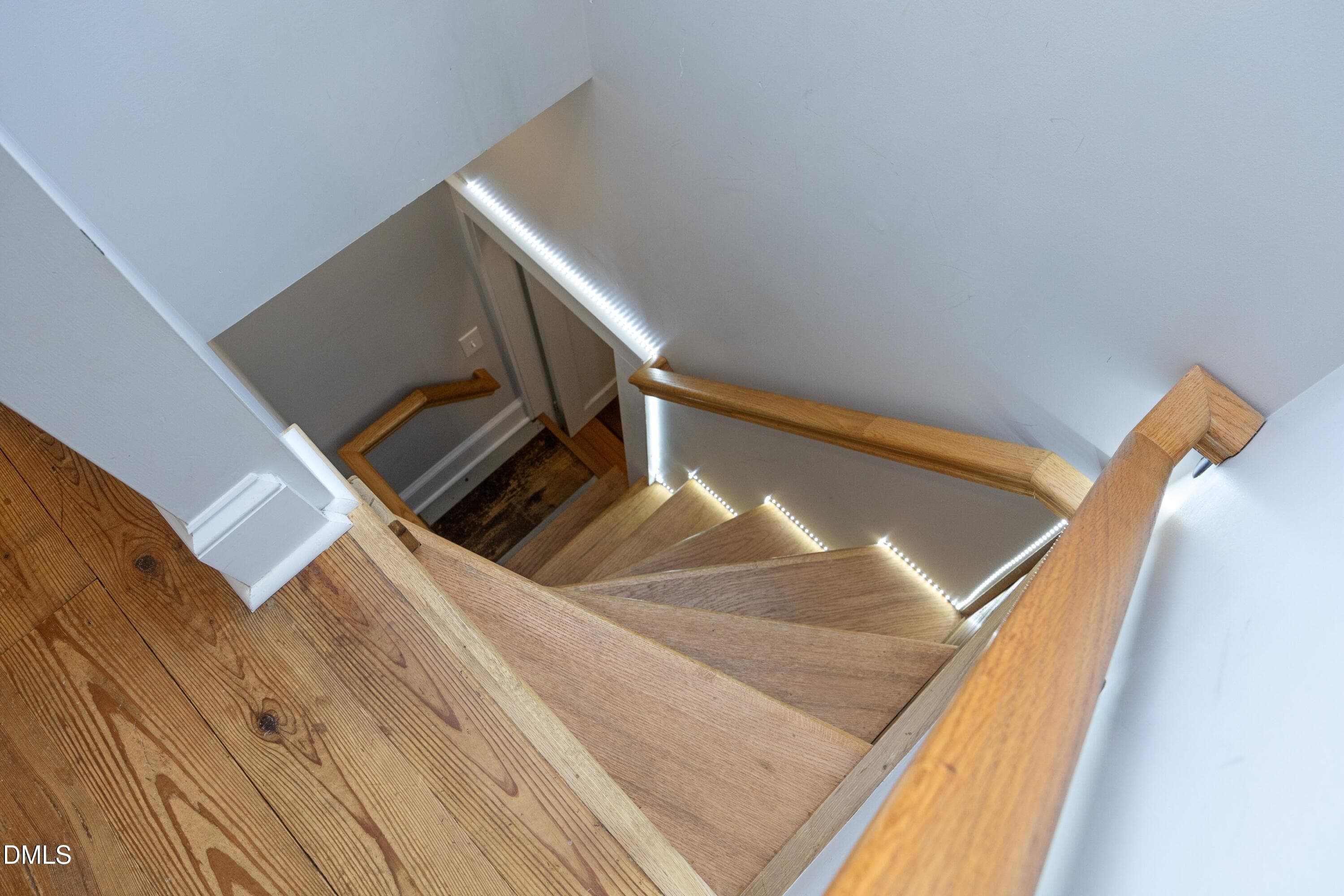 Stairs - 304 Mccauley Street, Chapel Hill, NC 27516, Chapel Hill