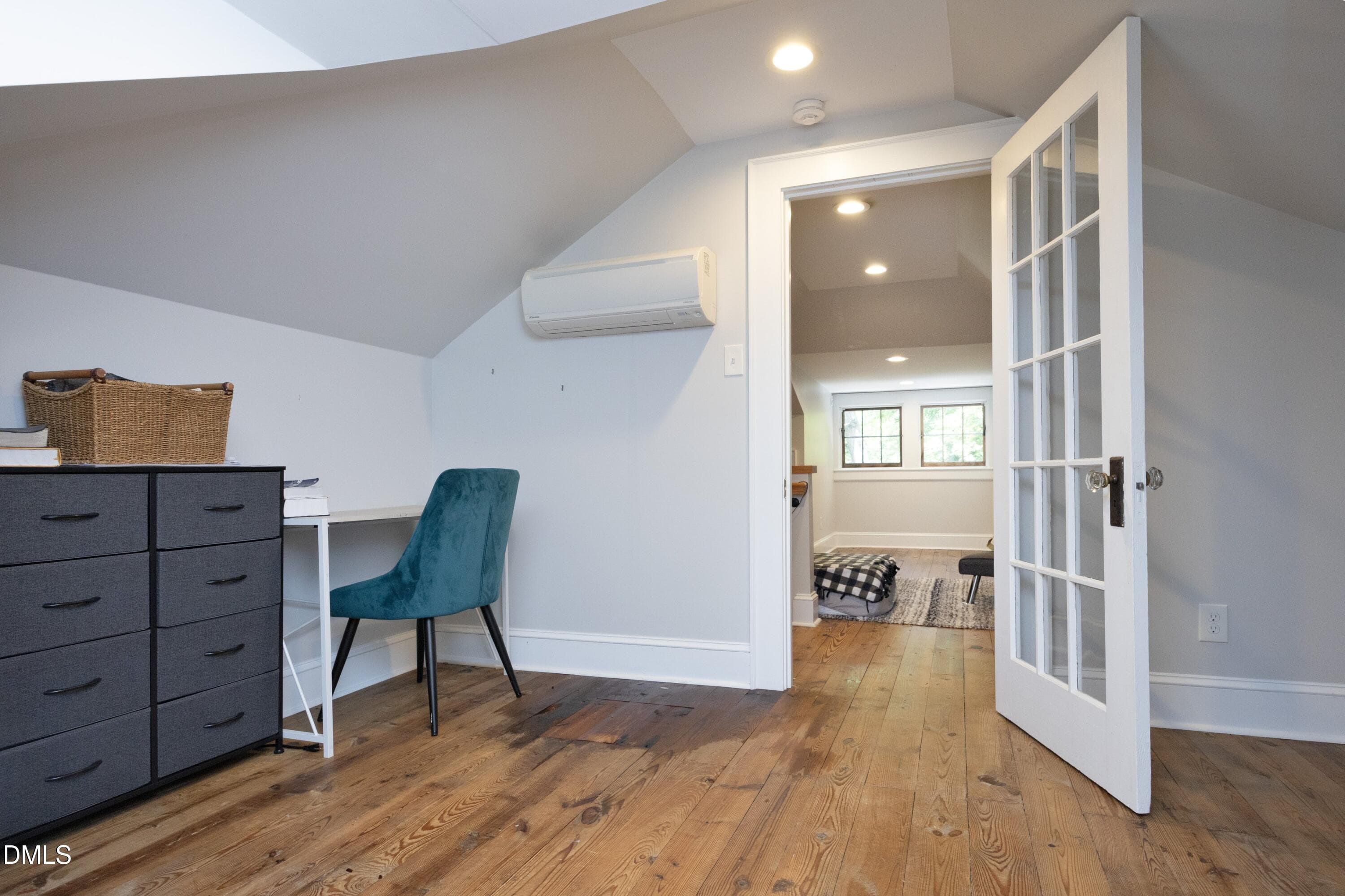 Upstairs Flex Space - 304 Mccauley Street, Chapel Hill, NC 27516, Chapel Hill