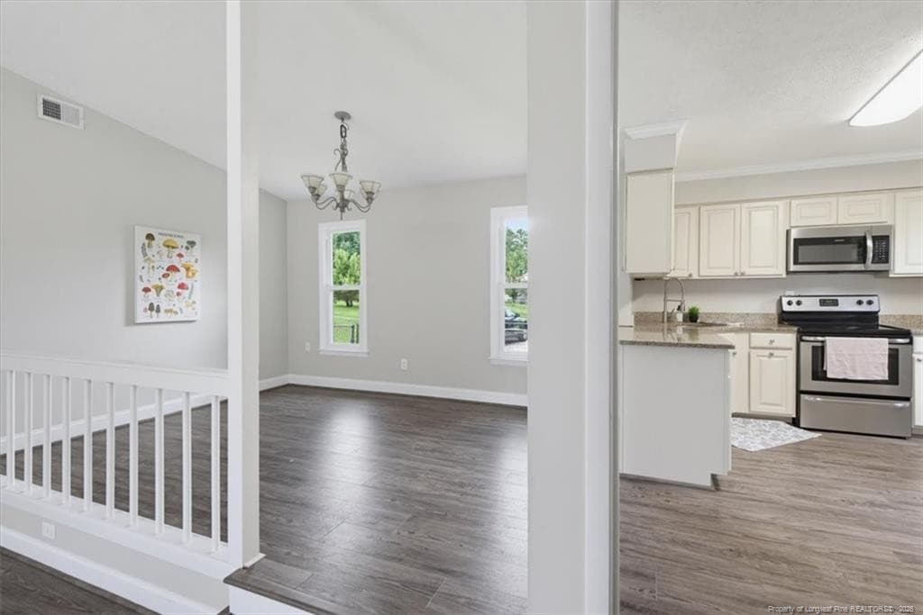 Photo 12 - 6941 Melbourne Drive, Fayetteville, NC 28314, Fayetteville