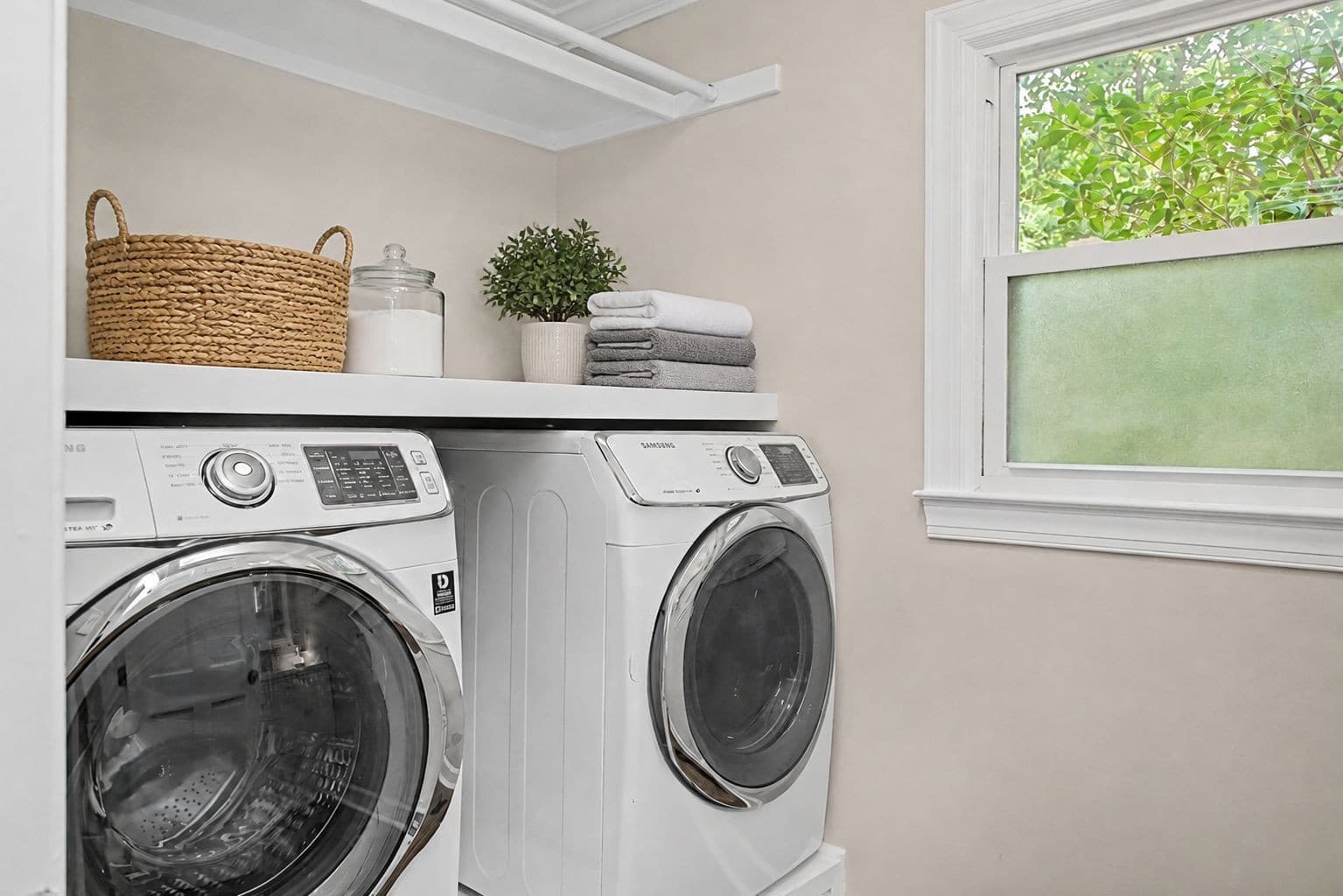 Laundry - 1001 Lantern Light Court, Apex, NC 27502