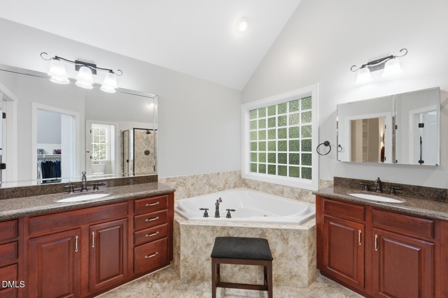 108 bells walk ct.38 - 108 Bells Walk Court, Holly Springs, NC 27540