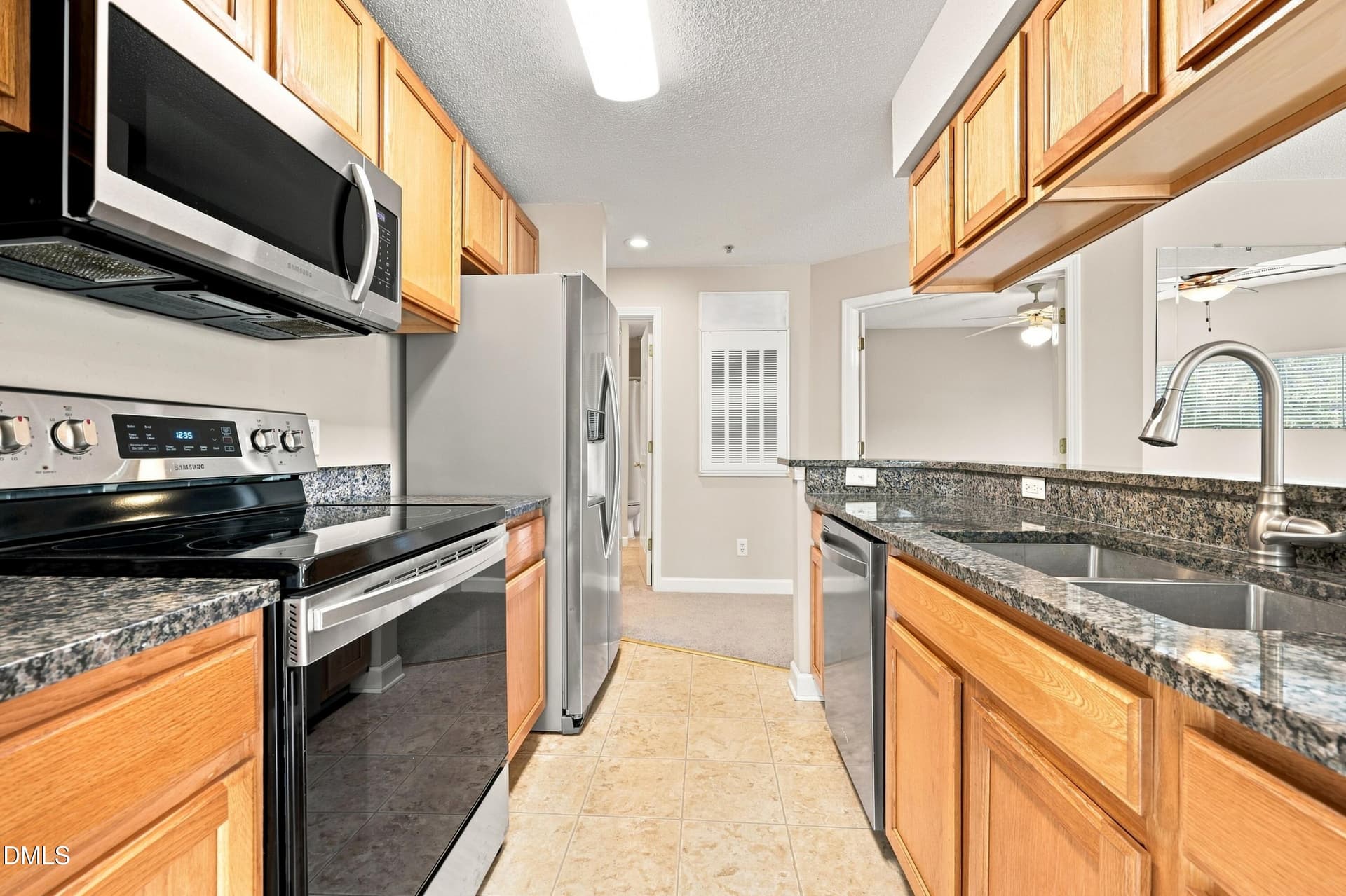 kitchen 2 - 132 New Kent Place, Cary, NC 27511