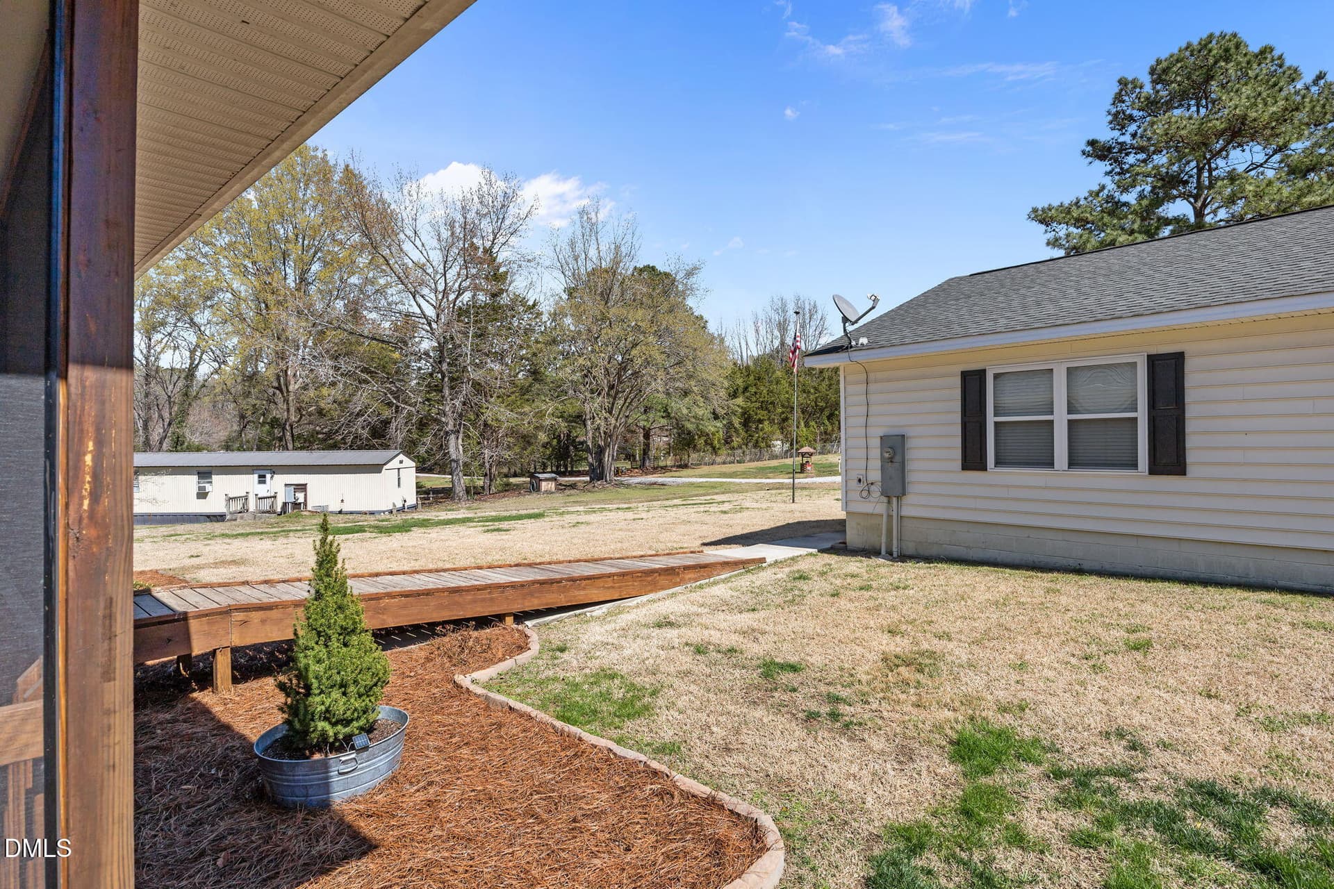 14-web-or-mls-14-IMG_0678 - 35 Hummingbird Lane, Henderson, NC 27537