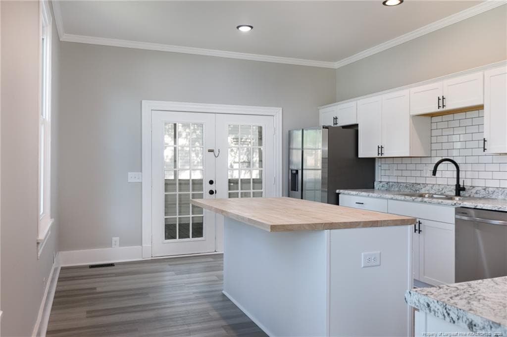 Photo 11 - 708 N Cedar Street, Lumberton, NC 28358