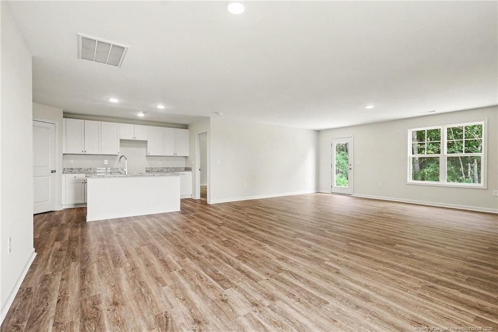 Photo 6 - 11 Baxley Drive, Dunn, NC 28334