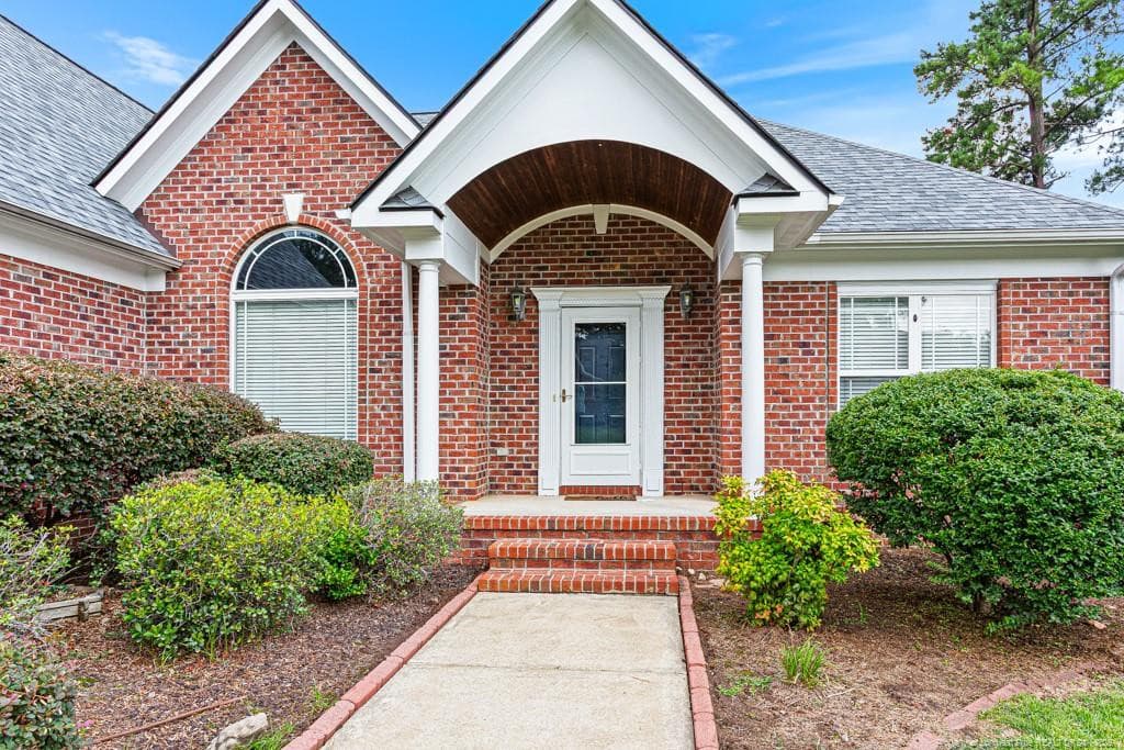 Photo 2 - 933 Dalmore Drive, Fayetteville, NC 28311, Fayetteville