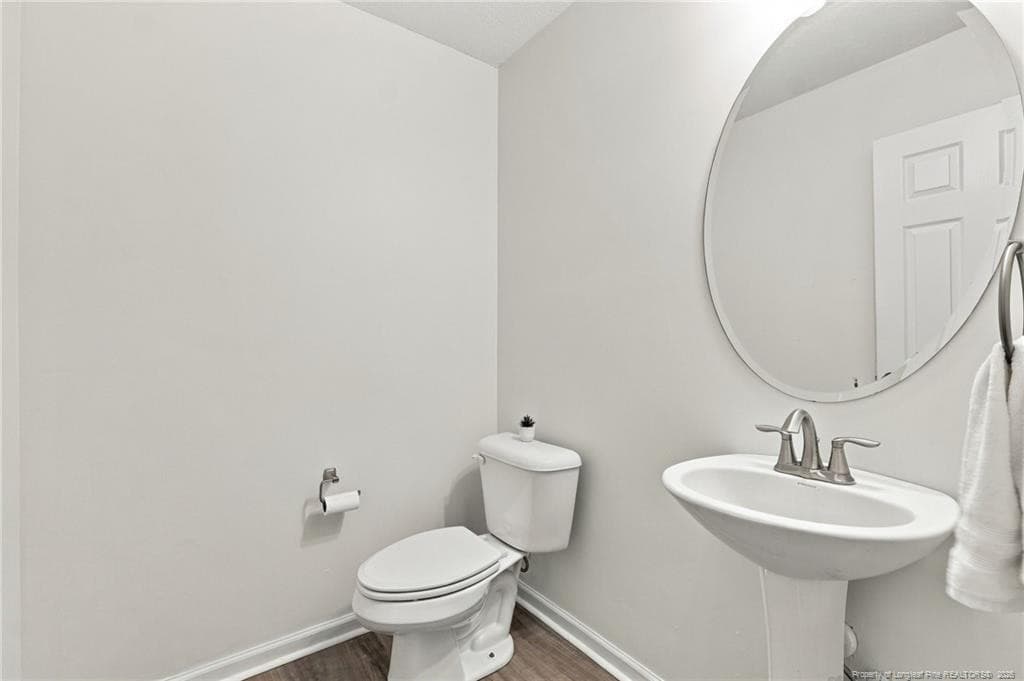 Downstairs Half Bath - 464 Denny Lane, Carthage, NC 28327
