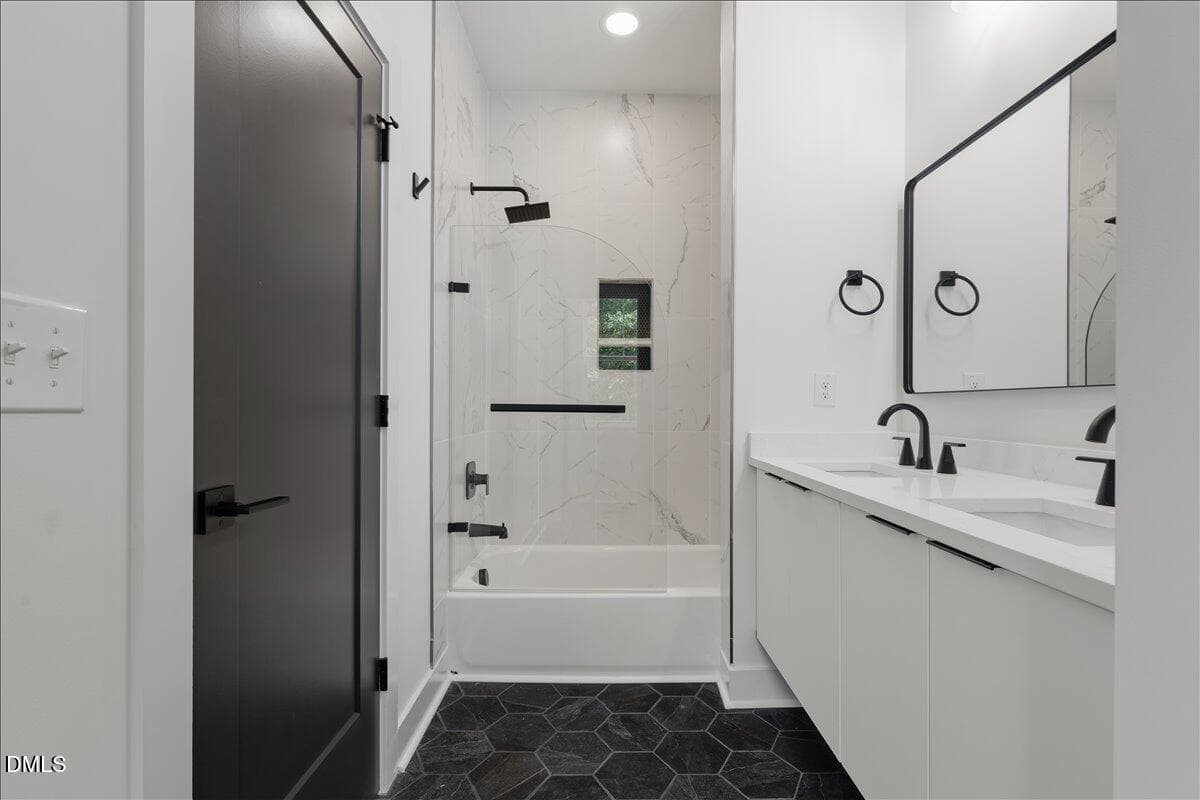 Bathroom - 720 Oakwood Avenue 102, Raleigh, NC 27601, Raleigh