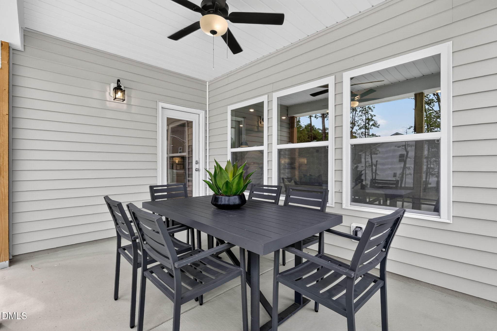 Covered Porch - 98 Knotts Loop, Lillington, NC 27546