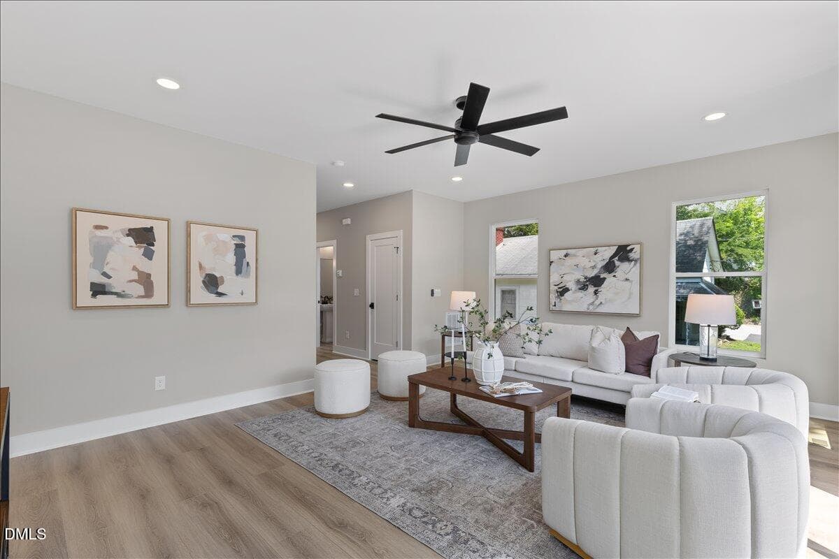 Living - 720 Oakwood Avenue 102, Raleigh, NC 27601, Raleigh