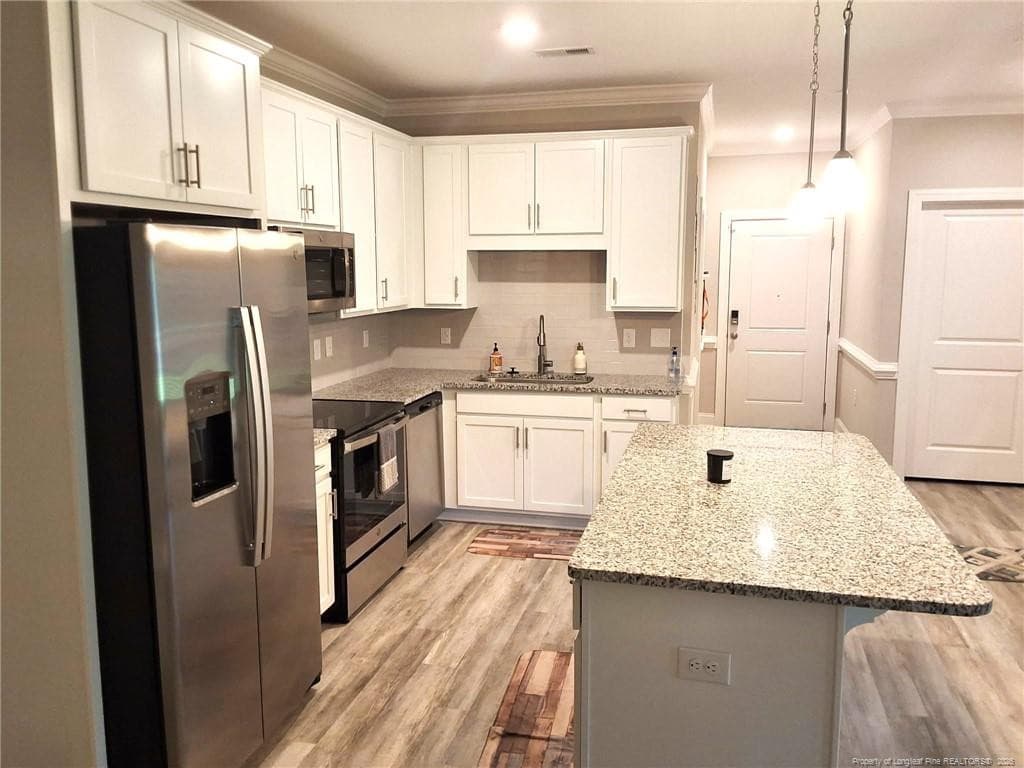 Photo 9 - 260 Gallery Drive, Spring Lake, NC 28390