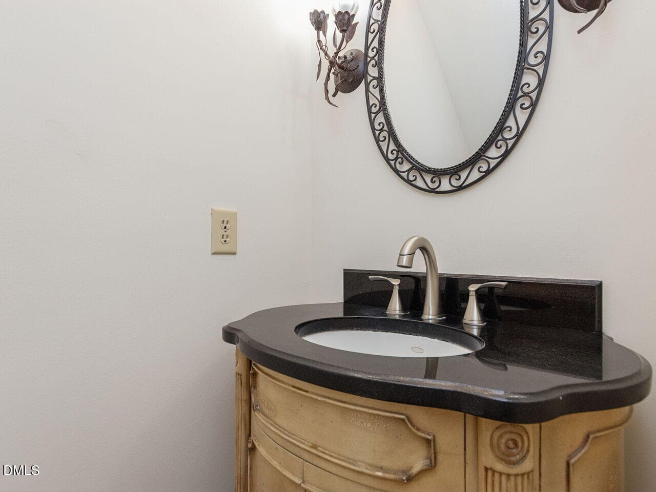 Guest Half Bath - 908 Buckingham Road, Garner, NC 27529