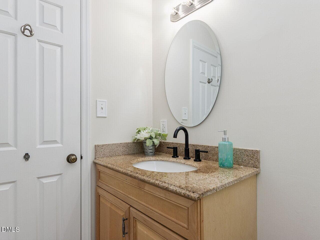 Full Bathroom - 908 Buckingham Road, Garner, NC 27529