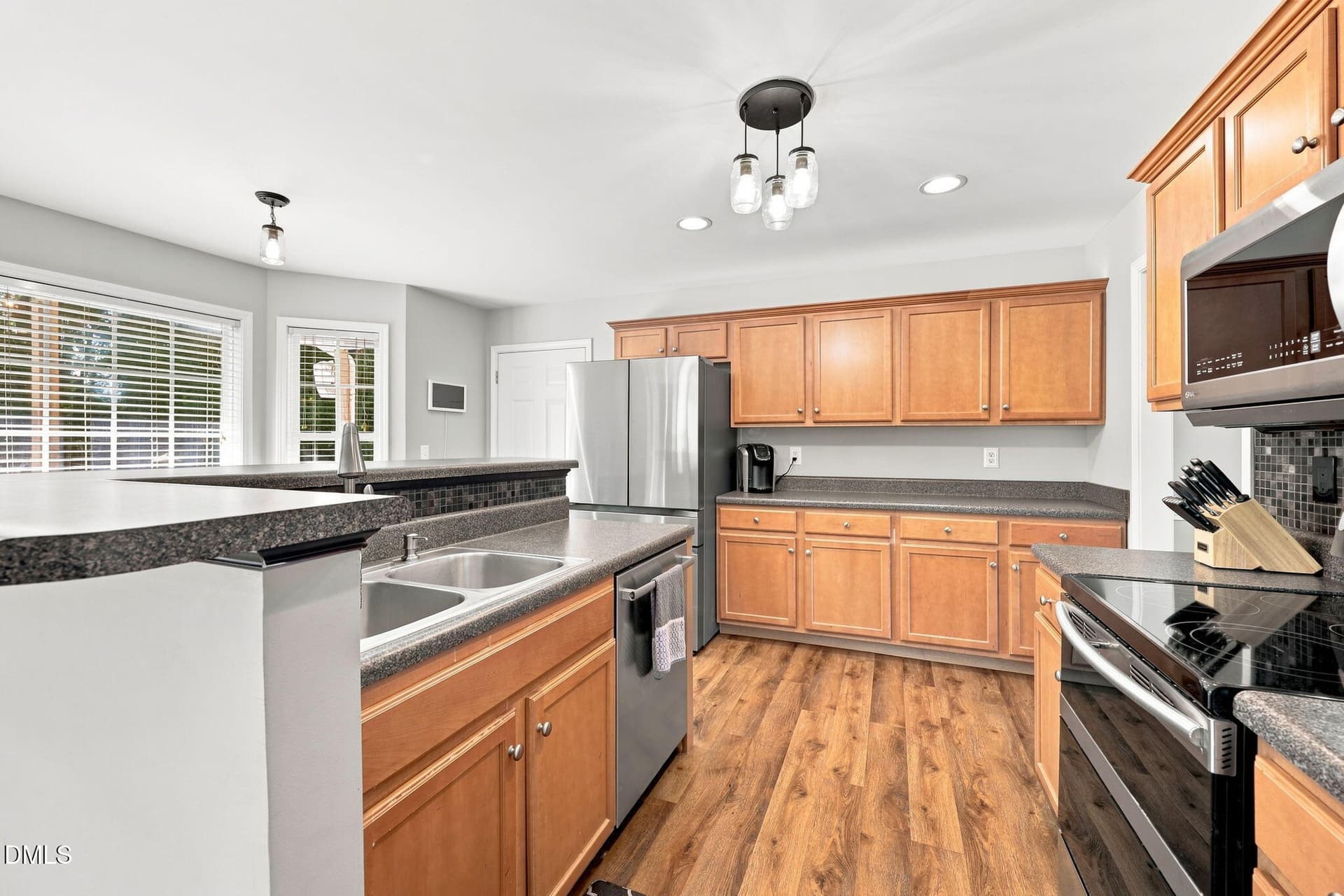 35-web-or-mls-IMG_9286 - 637 Dickinson Road, Smithfield, NC 27577