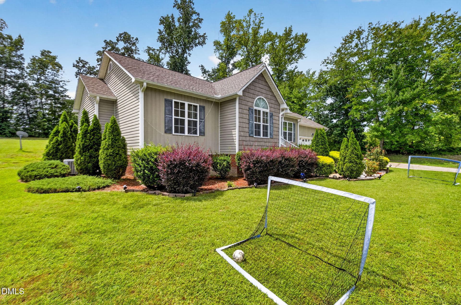 5-web-or-mls-280 Kinsman Court - 5 - 280 Kinsman Court, Fuquay Varina, NC 27526