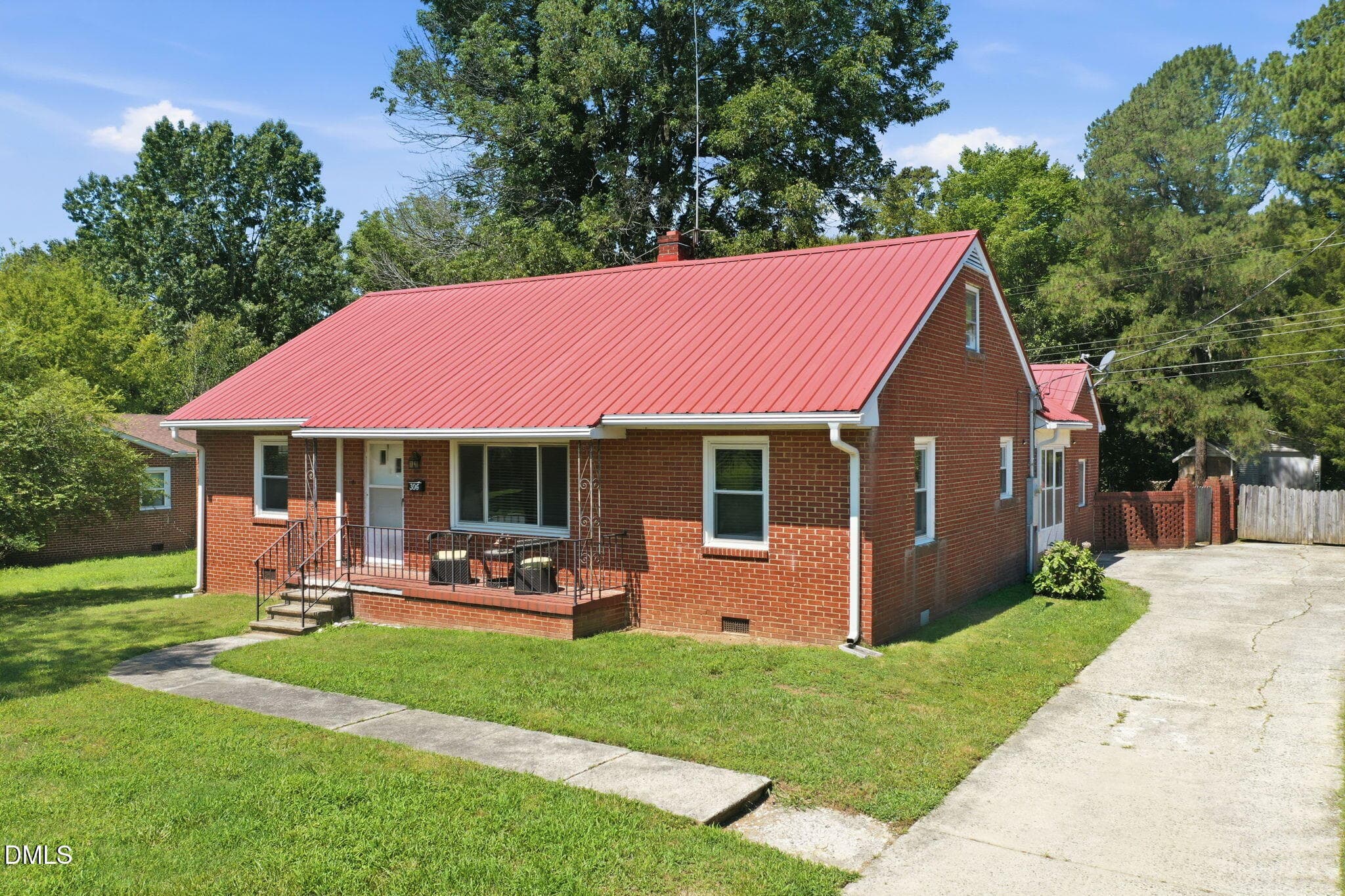 306-Oakgrove-Graham-pool - 306 Oakgrove Drive, Graham, NC 27253