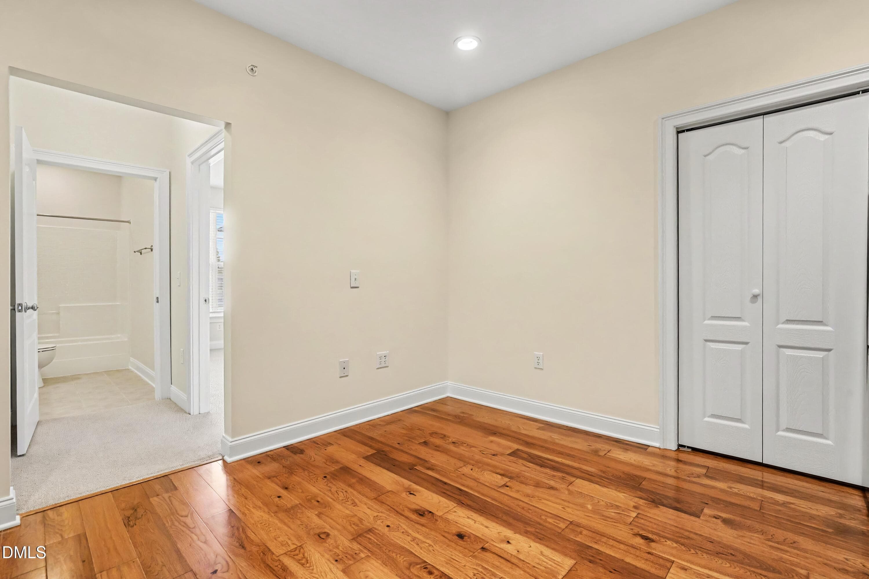 012_file_6927 - 3810 Lunceston Way 301, Raleigh, NC 27613, Raleigh