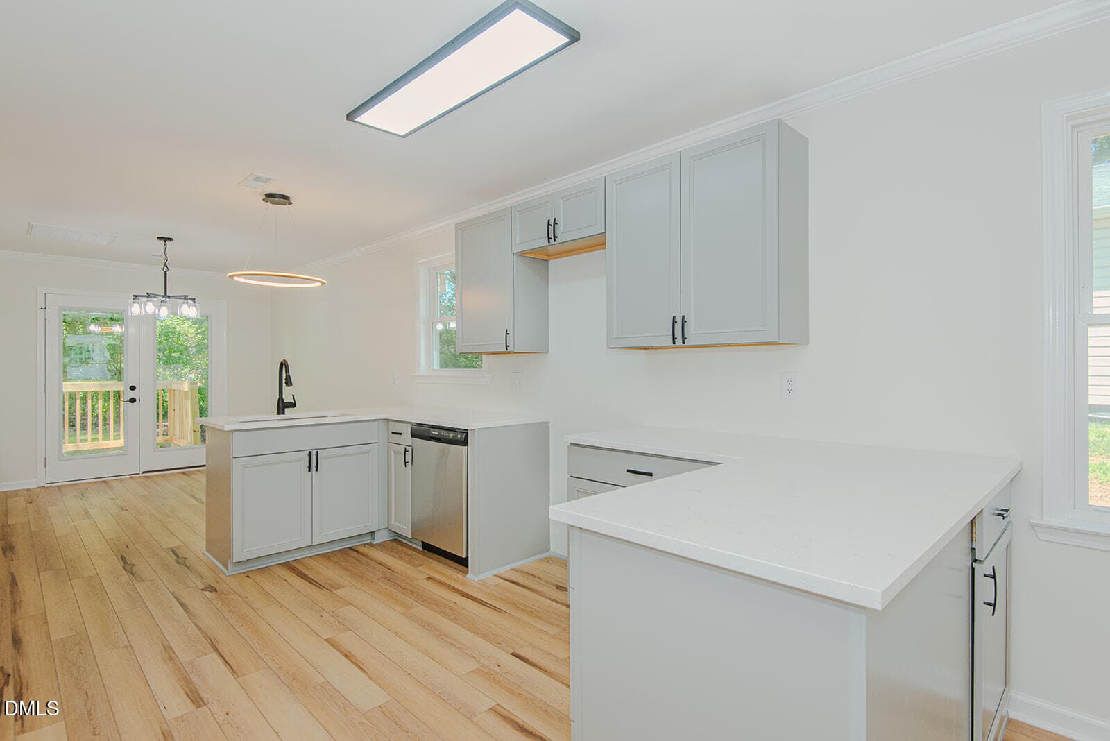 _MGP3413 - 404 Walker Avenue, Graham, NC 27253