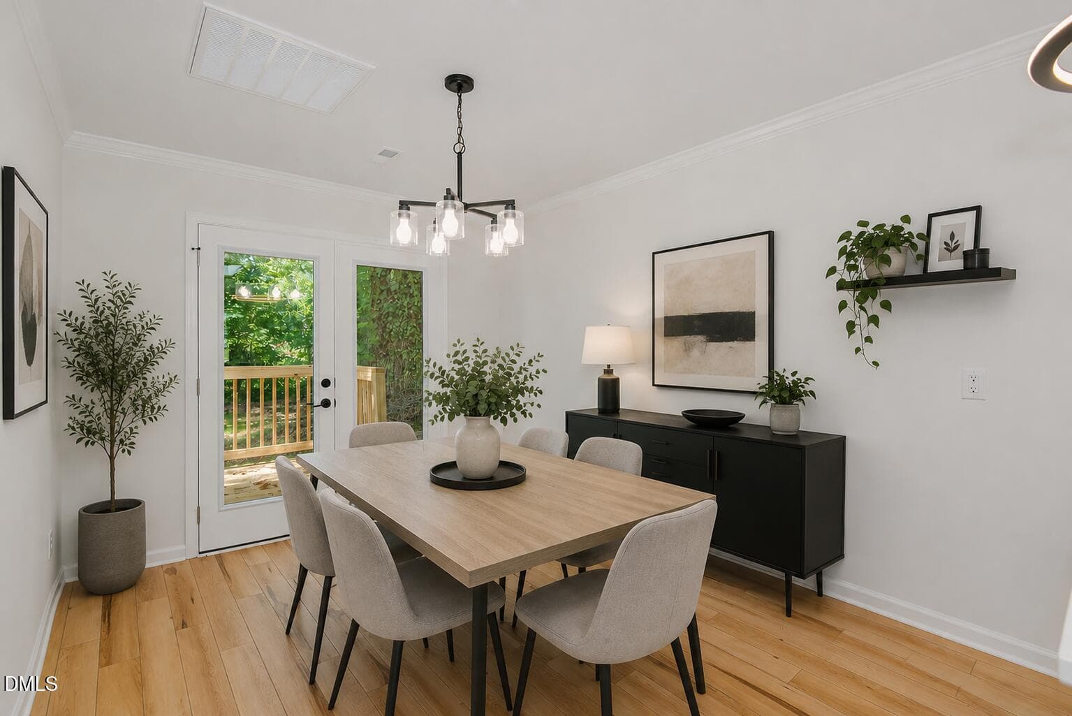 VS Dining - 404 Walker Avenue, Graham, NC 27253
