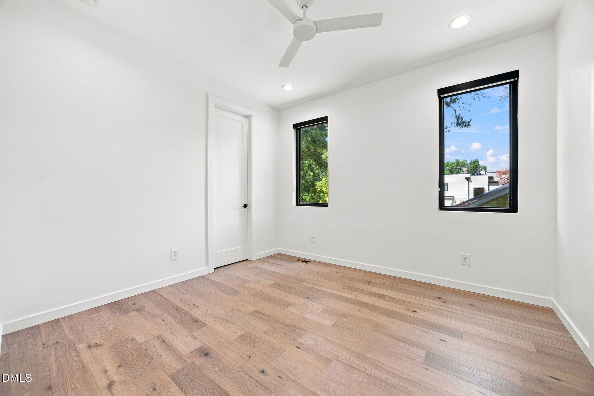 32-web-or-mls-IMG_6847 - 907 N State Street, Raleigh, NC 27604, Raleigh