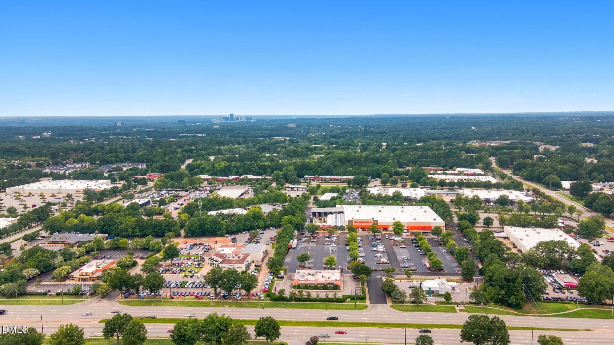 37-web-or-mls-484A_0364 - 5003 Avenida Del Sol Drive, Raleigh, NC 27616, Raleigh