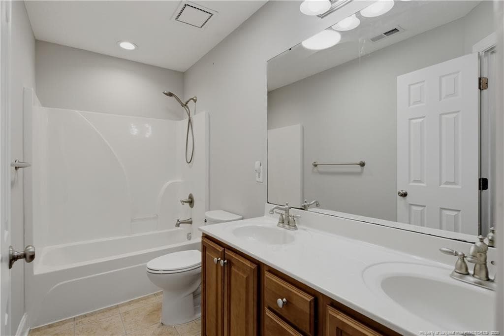 Photo 10 - 105 Shining Water Lane, Spring Lake, NC 28390