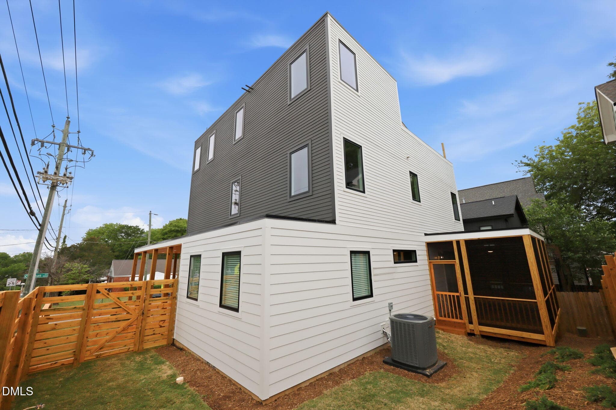 67-web-or-mls-18-print-IMG_4052 - 521 Coleman Street, Raleigh, NC 27610, Raleigh