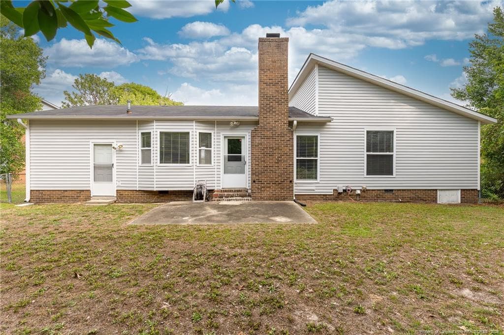 Photo 3 - 2122 Birchcreft Drive, Fayetteville, NC 28304, Fayetteville
