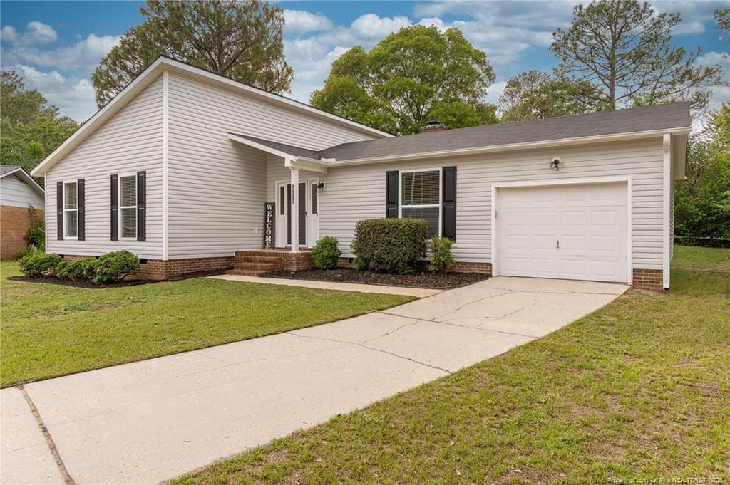 Photo 4 - 2122 Birchcreft Drive, Fayetteville, NC 28304, Fayetteville