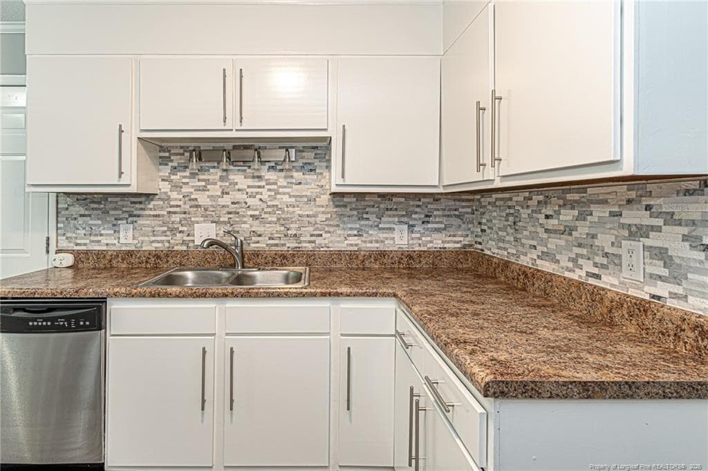Photo 17 - 2122 Birchcreft Drive, Fayetteville, NC 28304, Fayetteville