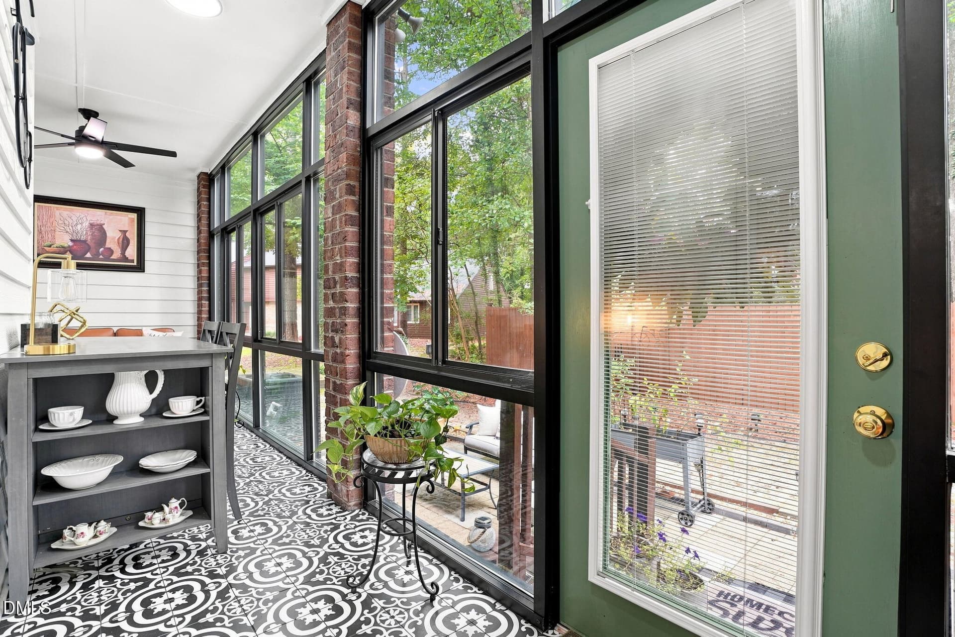 Sun Porch 3 - 1311 Forest Hills Road NW, Wilson, NC 27896