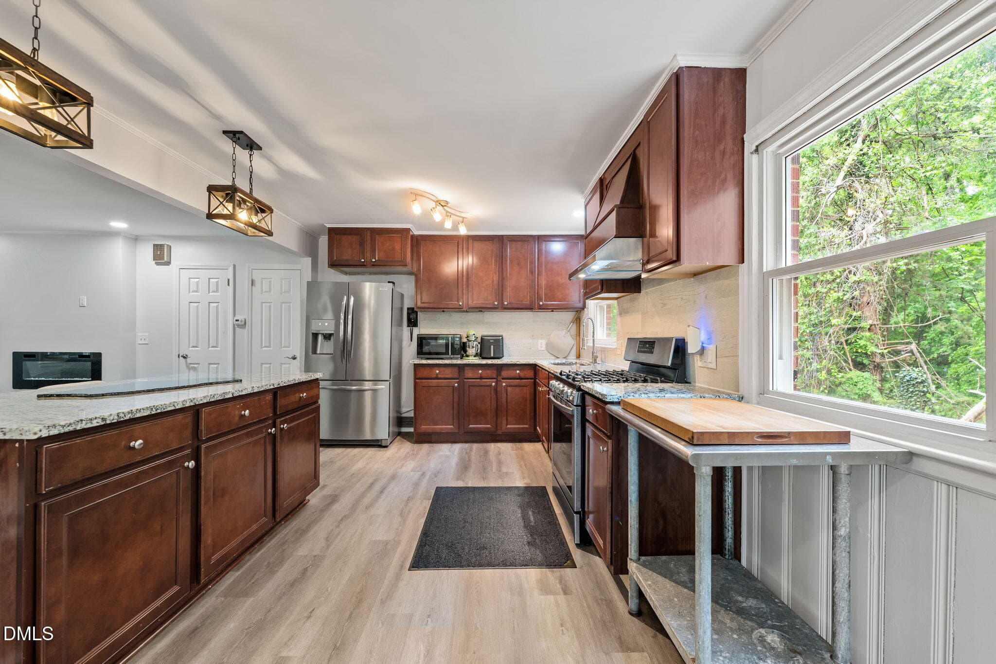 16-web-or-mls-_2006618 - 614 Ridgeway Drive, Burlington, NC 27217, Burlington