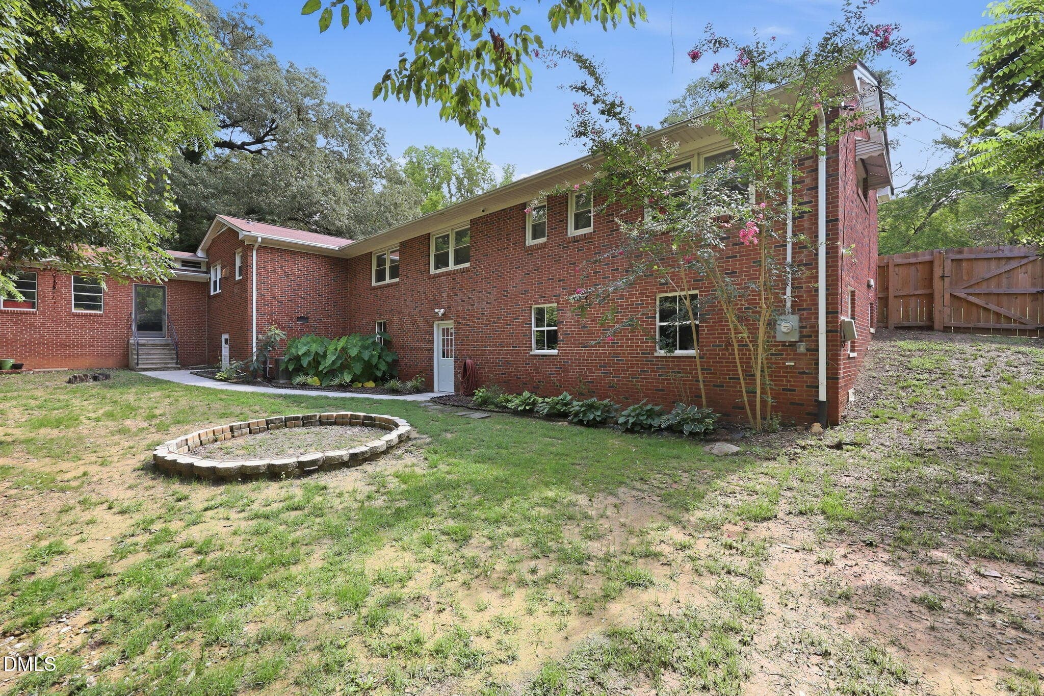 60-web-or-mls-IMG_1604 - 614 Ridgeway Drive, Burlington, NC 27217, Burlington