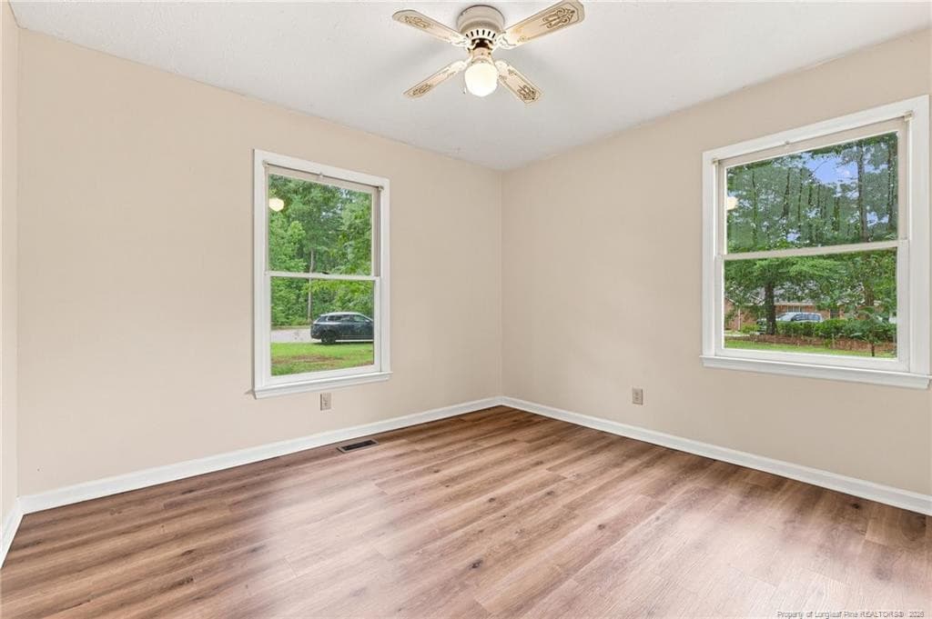 Photo 27 - 924 E Winds Lane, Fayetteville, NC 28311, Fayetteville