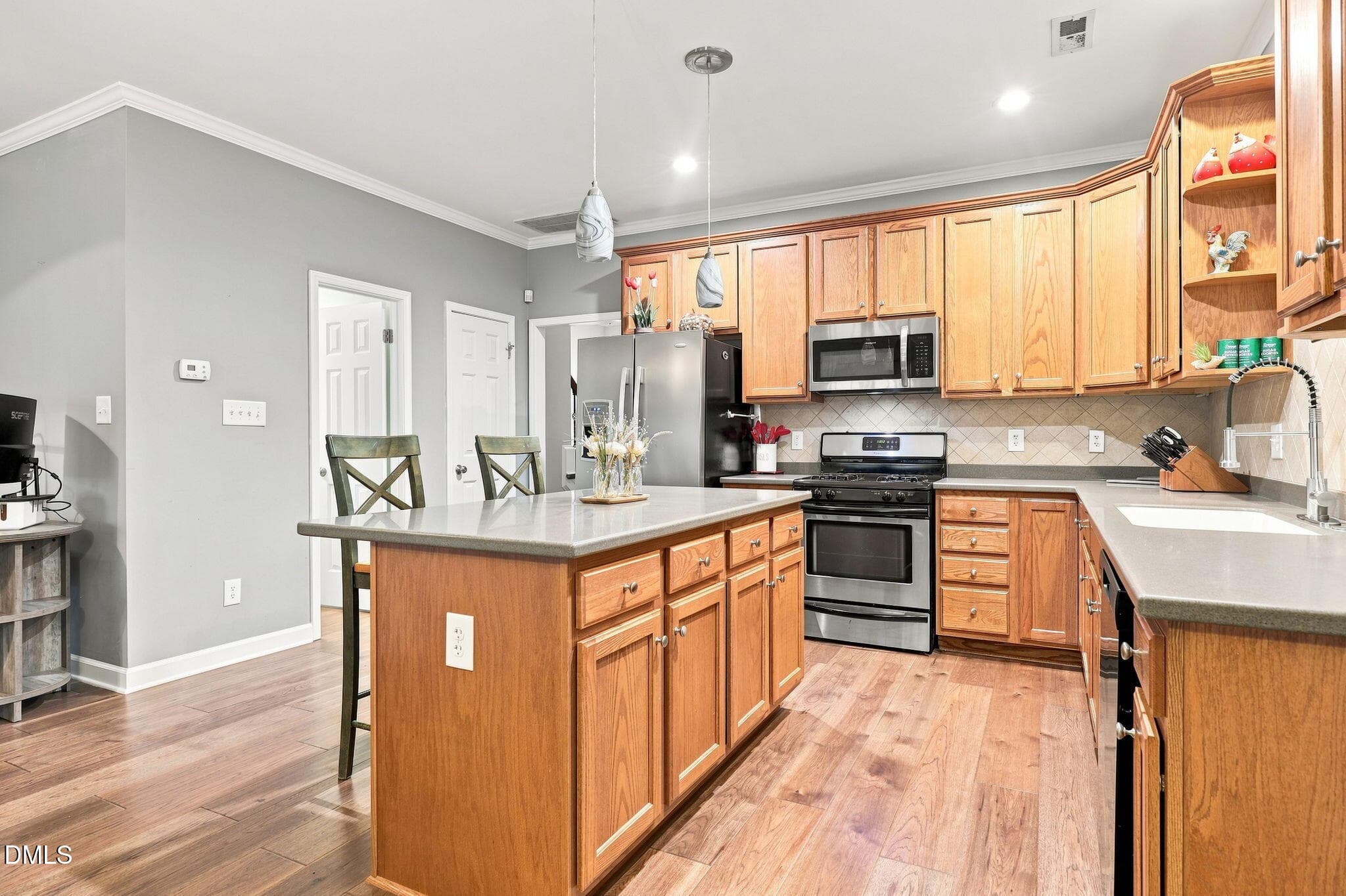 22-web-or-mls-IMG_8322 - 7304 Caversham Way, Raleigh, NC 27617, Raleigh