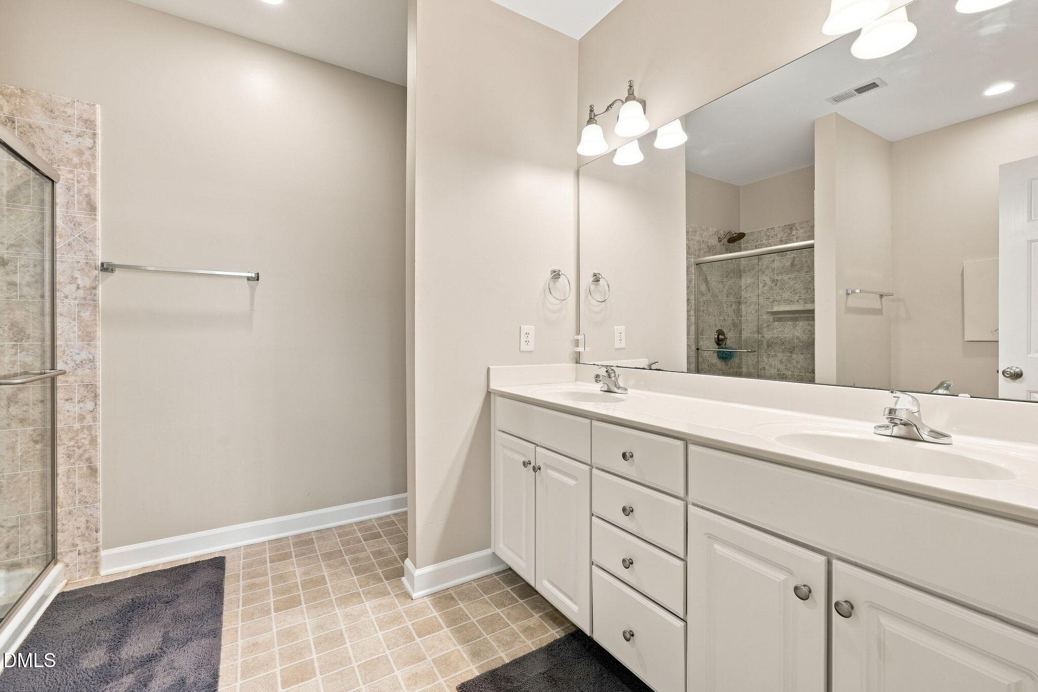 53-web-or-mls-IMG_8571_edit - 7304 Caversham Way, Raleigh, NC 27617, Raleigh