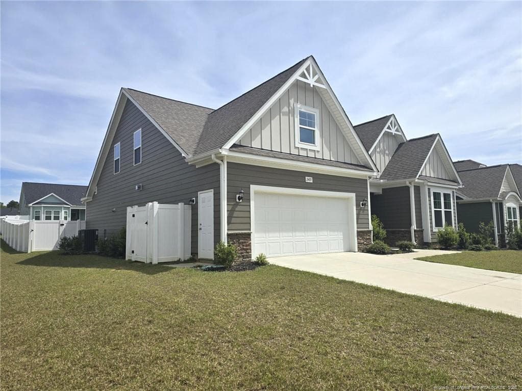 Photo 2 - 2405 Brian Davis Court, Fayetteville, NC 28306, Fayetteville