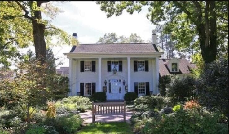 Fearrington Inn - 4235 Henderson Place, Pittsboro, NC 27312